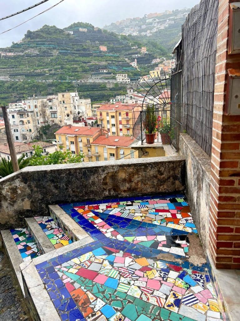 tiles in Minori